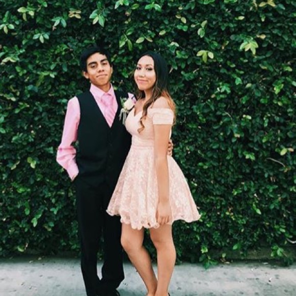 Windsor pink lace dress💗 - Picture 7 of 7